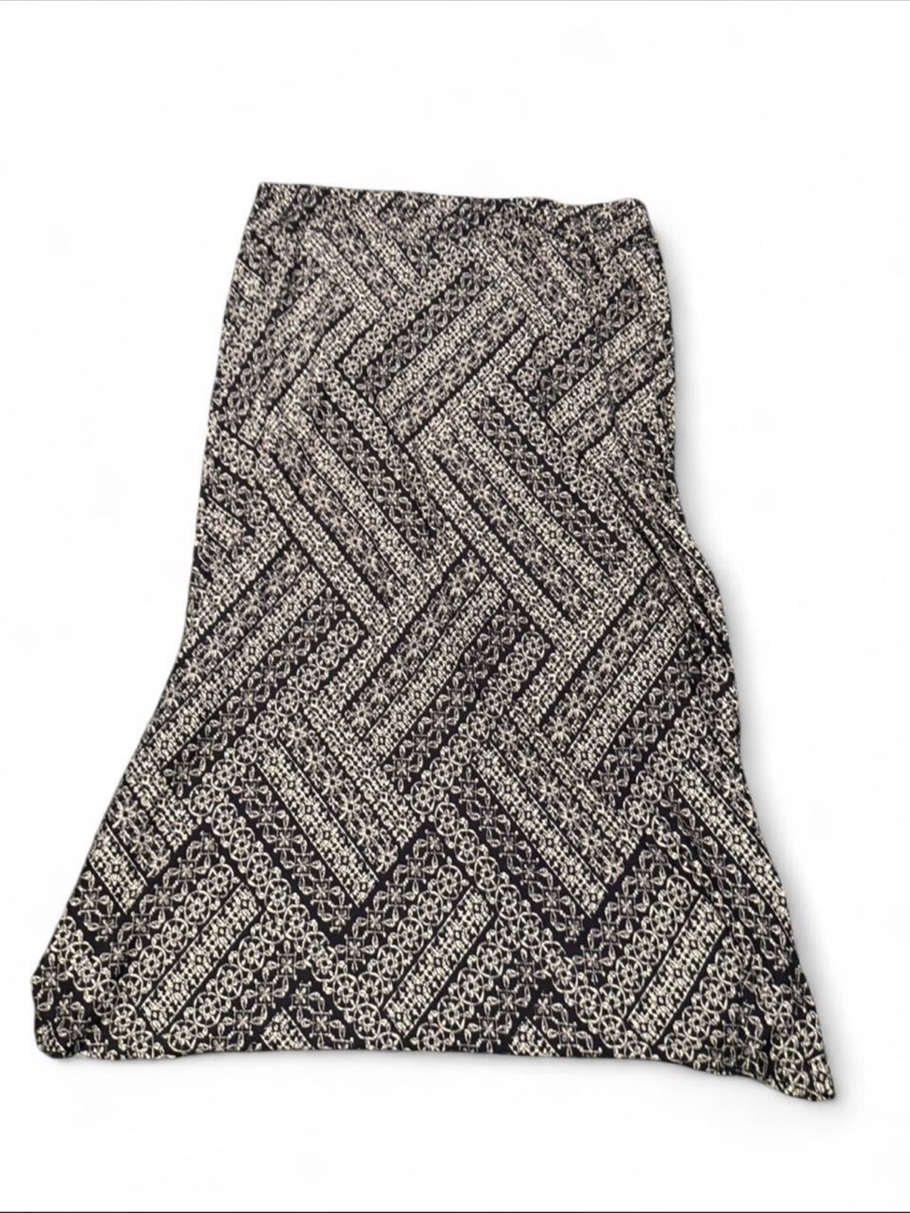 Westport black and white geometric print maxi skirt
